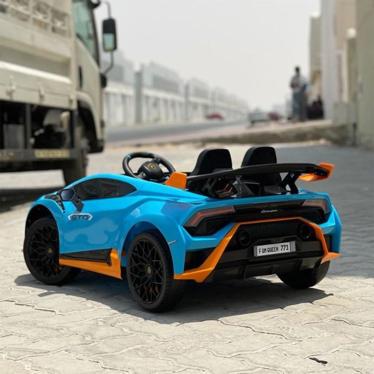 11CART Lamborghini Huracan Kids Electric Ride-On Car
