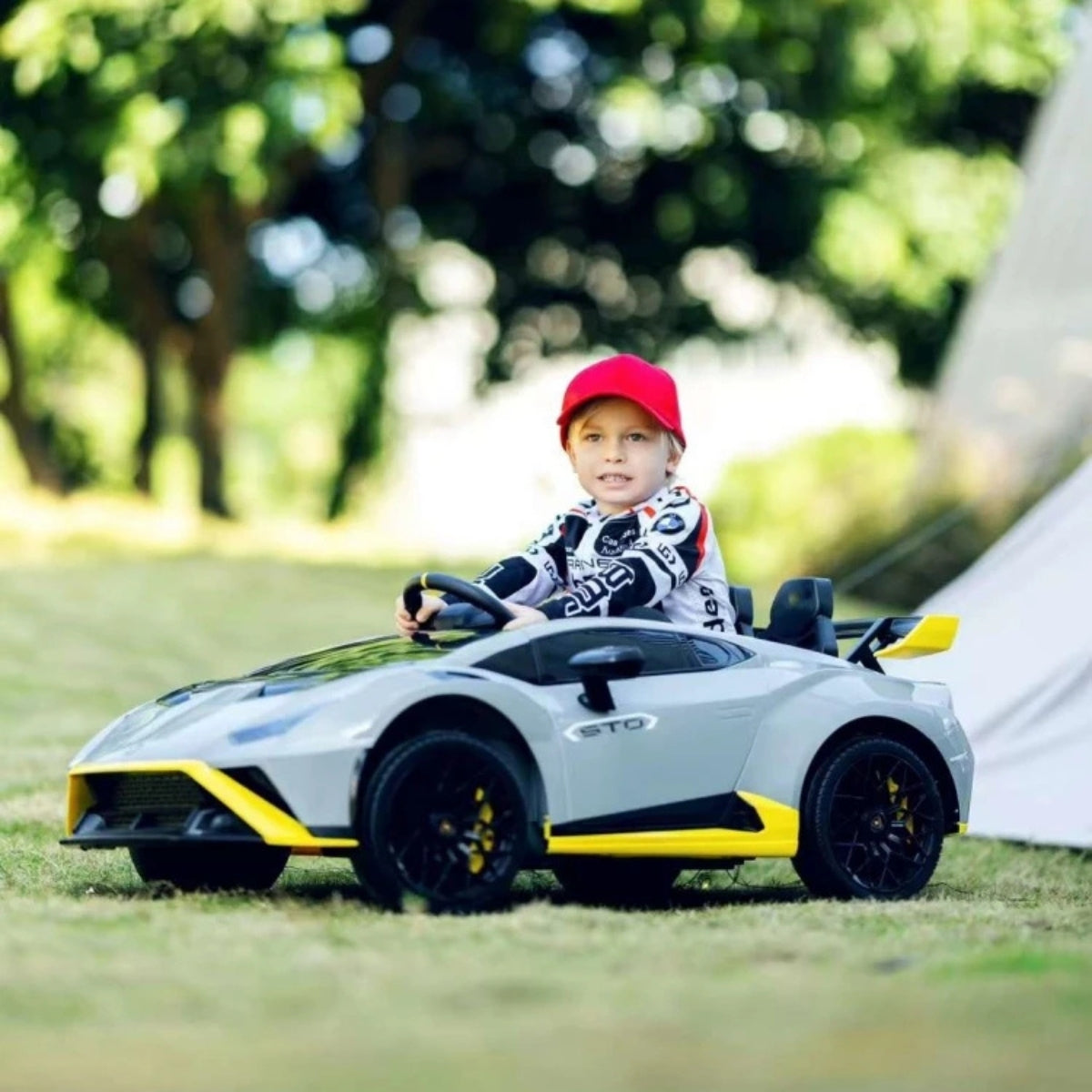11CART Lamborghini Huracan Kids Electric Ride-On Car
