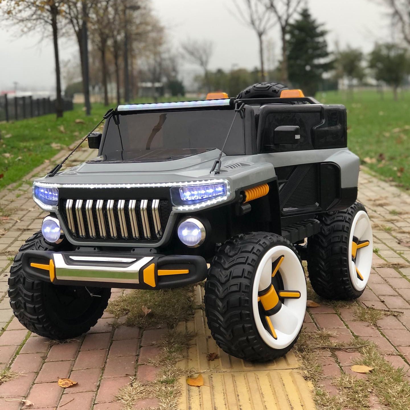 Polaris 5388 Kids Jeep Heavy Duty With 150 Kg Weight Capacity