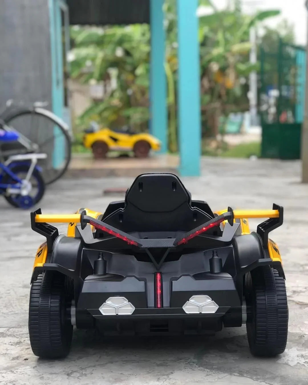 Electric Sports Car GM 188 for 1-8 Years Old Kids with Parental Remote
