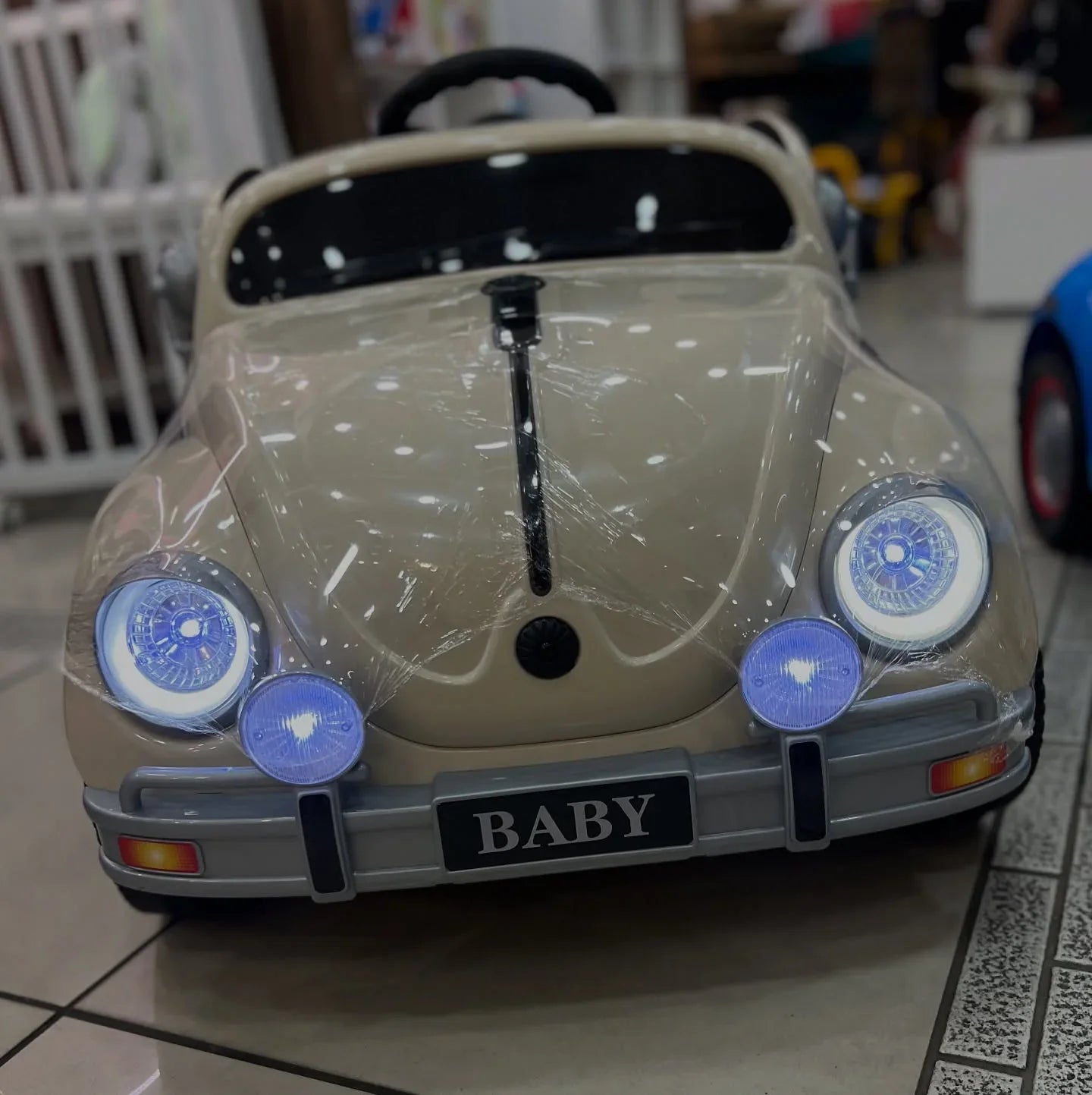 11Cart Volkswagon Beetle Style 12V Kids Electric Ride-On Car