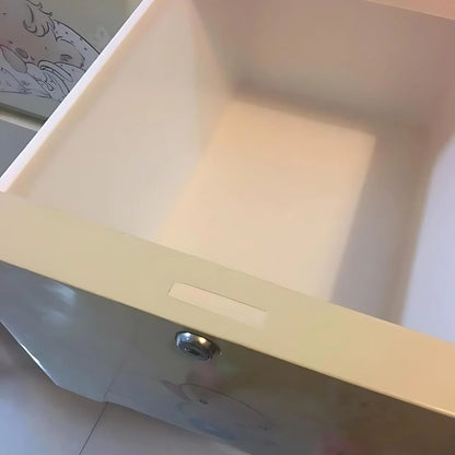 Adjustable Wardrobe for Kids
