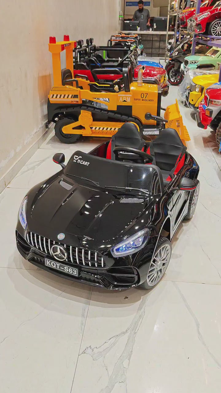 Mercedes AMG GT Kids Ride-On Sports Car 4WD | 11CART