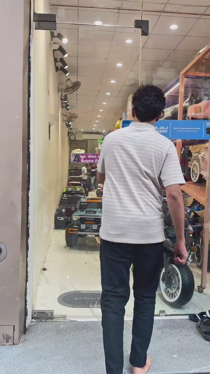 Wild Kem Ride on Jeep Battery Operated