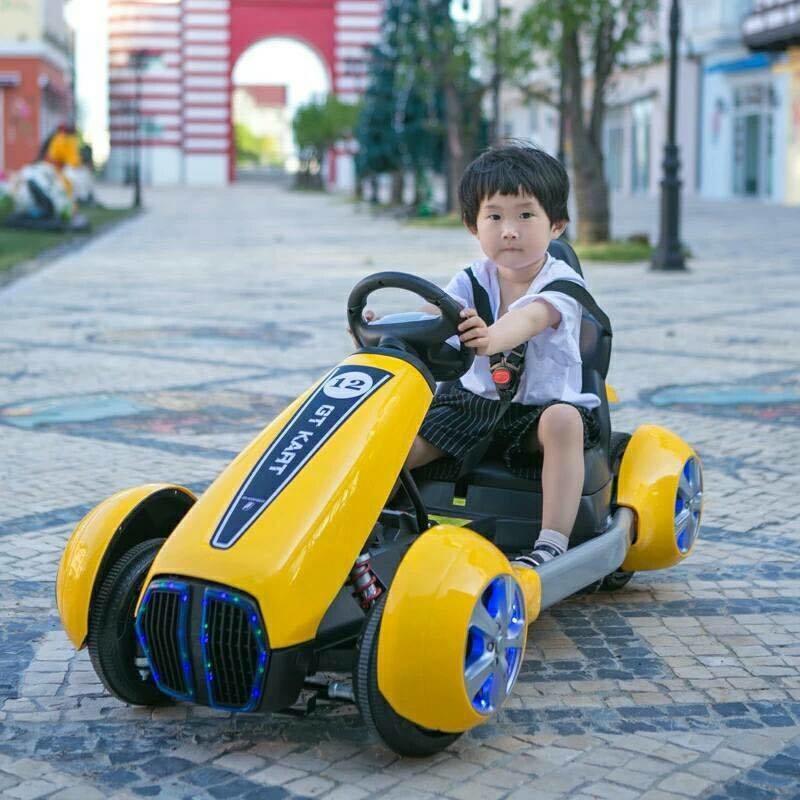 2 rear 12V Engines Kart FC-8818 for Kids with Horn | Ride on Car | Metal structure with white plastic housing. - 11Cart