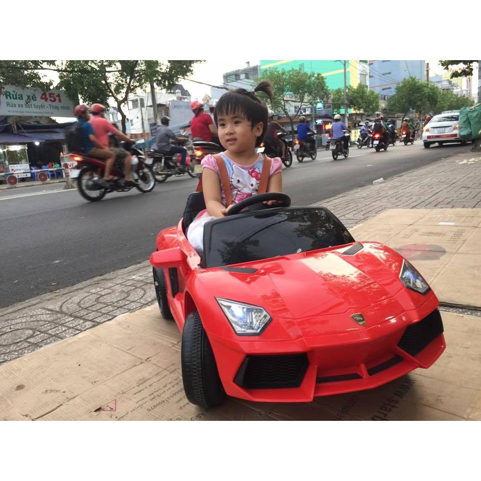Angular & Meticulous Lamborghini Electric Car for Kids | 2 Powerful Engines - 11Cart