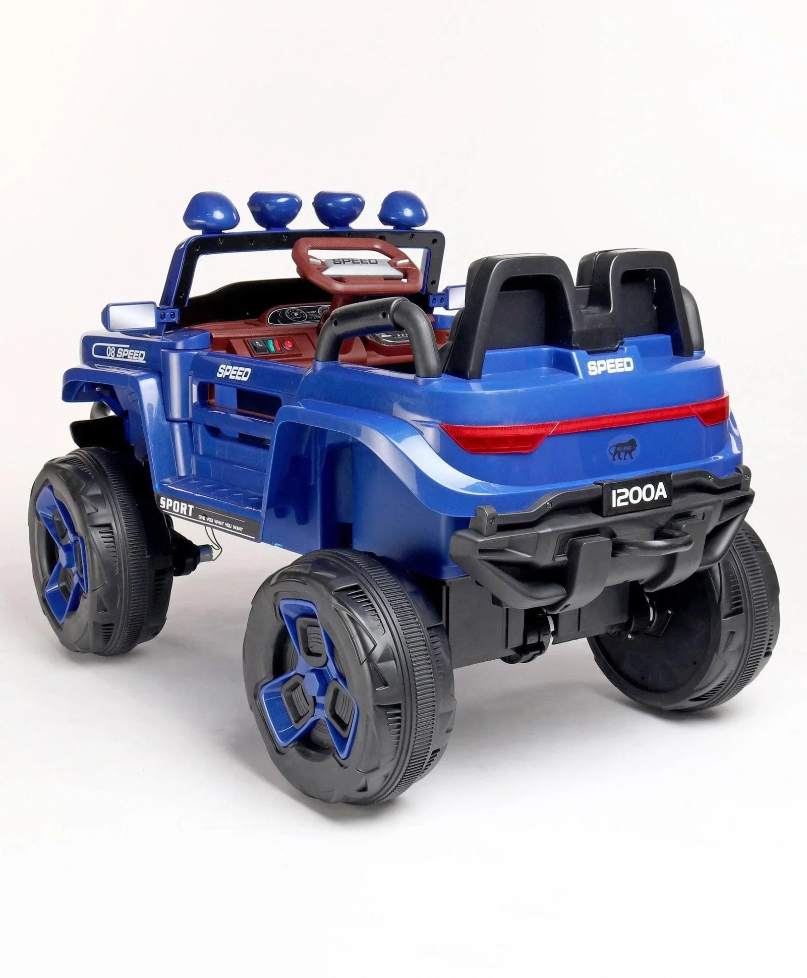 Children’s Bugatti Jeep in bright colors, remote-controlled for parental supervision